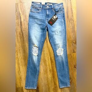 NWT Levi’s 721 sculpt high-rise skinny